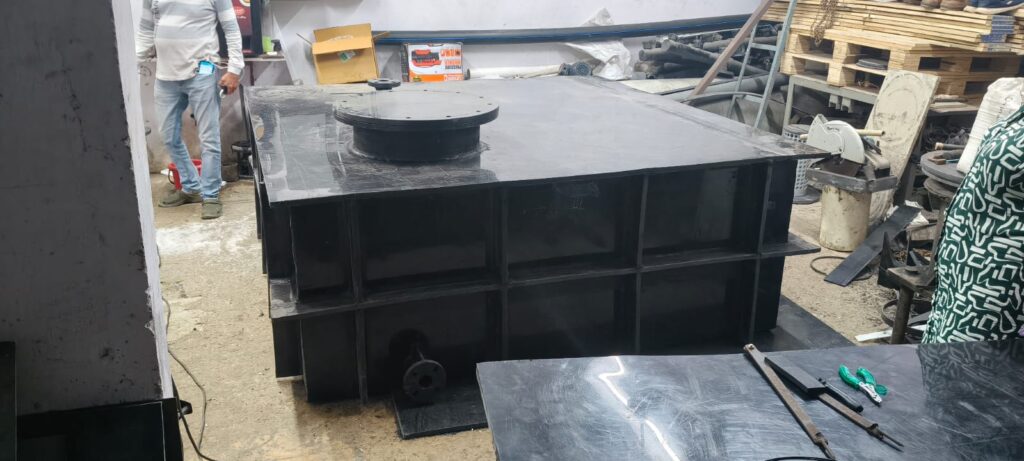 HDPE & PP Tank Manufacturer - MAX FIBER INDIA (2)