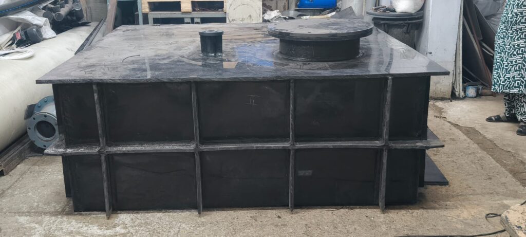 HDPE SQUARE TANKS - MAX FIBER INDIA
